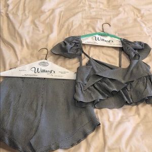 Stone Cold Fox marina bloomers and riviera crop